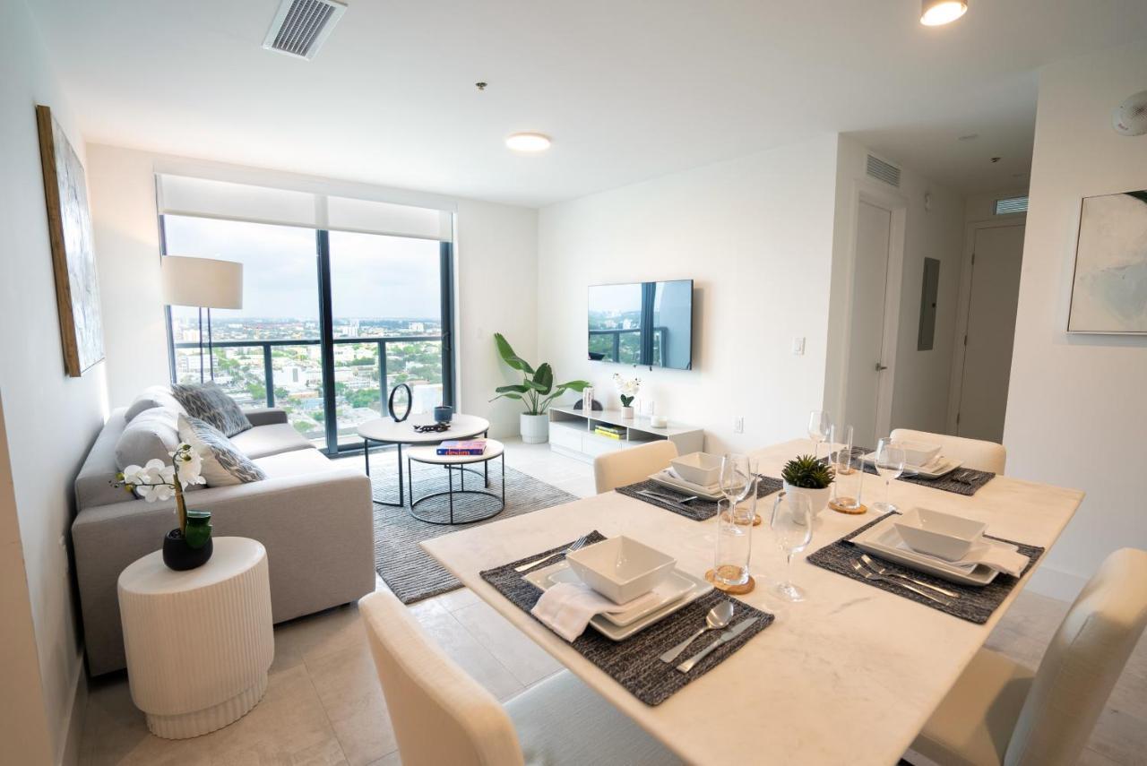 Smart Brickell Hotel Маямі Екстер'єр фото