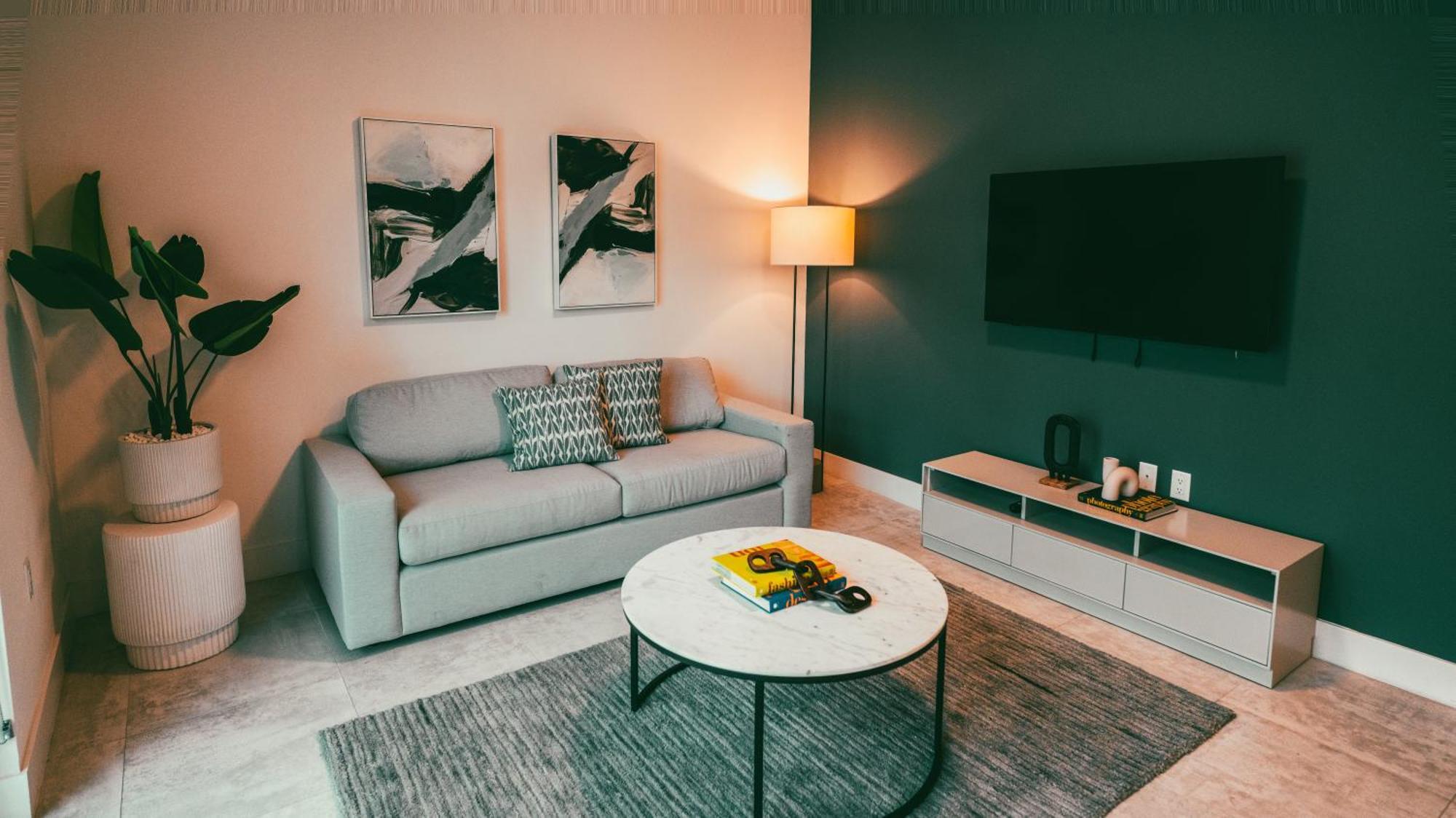 Smart Brickell Hotel Маямі Екстер'єр фото