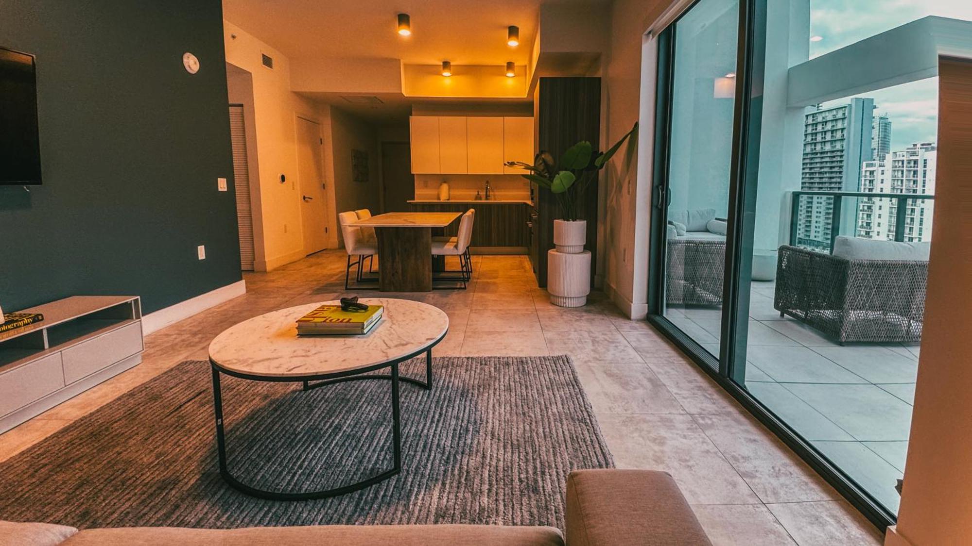Smart Brickell Hotel Маямі Екстер'єр фото